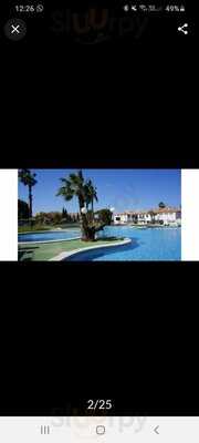 Bar Piscina Lago Jardin 1 (poolbar)