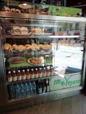 Santoni - When Food Is The Solution