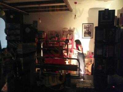 Librería&cafetería La Mínima