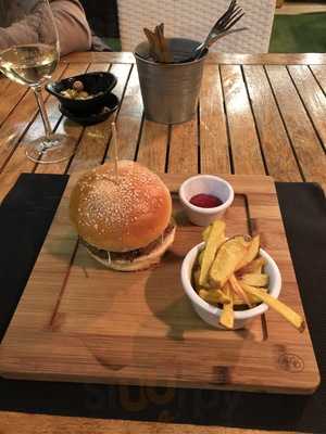 Librería&cafetería La Mínima