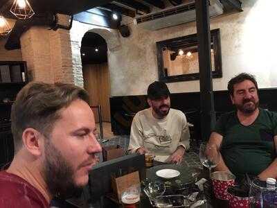 Boga Gallery Bar Sevilla