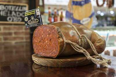 Charcuteria-abaceria Marin & Lopez