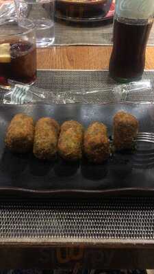 Happy Rock Bar&grill