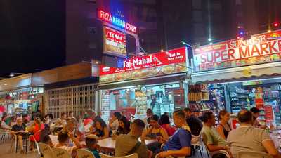 Taj Mahal Indian Restaurant & Takeway 24 Hours