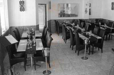 Reflections Bar Restaurant