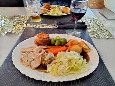 Reflections Bar Restaurant