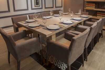 La Mafia Se Sienta A La Mesa