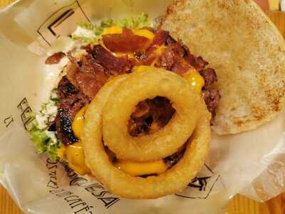 La Burguesa La Maquinista