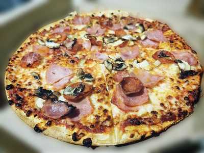 Domino's Pizza Luis De Morales