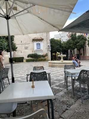 Restaurante Patio Banderas