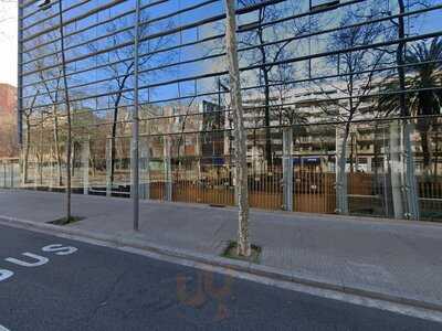 La Avenida Restaurant