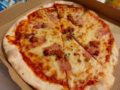 Pizzería Plaza Di Napoli