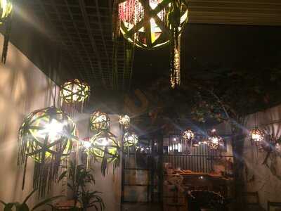 Meet Restaurant Japones