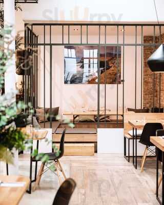 Meet Restaurant Japones