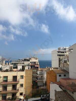 Restaurant At The Queens Hotel