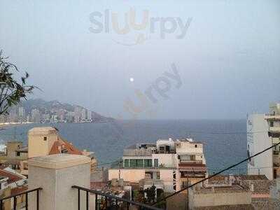 Restaurant At The Queens Hotel