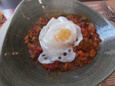 La Cueva De 1900 - Martínez, 9