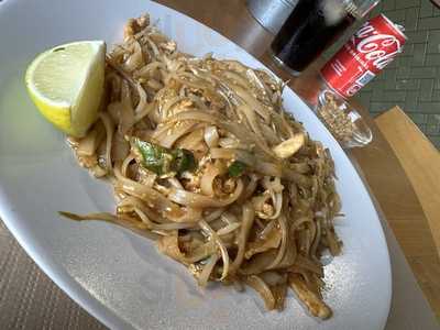 Tuk Tuk Noodles Huelin