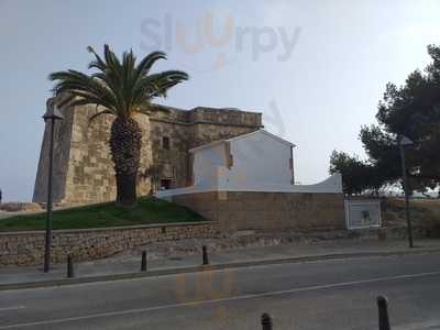 Mario's Coriador Bar