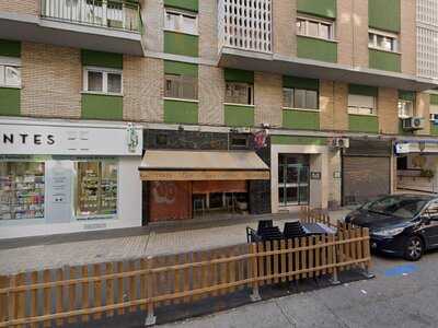 Cafeteria-churreria Los Alpes Suizos