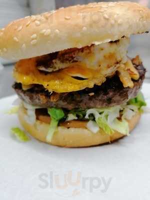 Charlie's Burguer American Diner