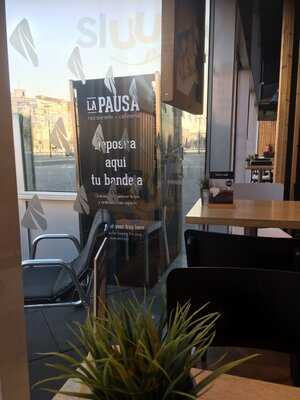 La Pausa