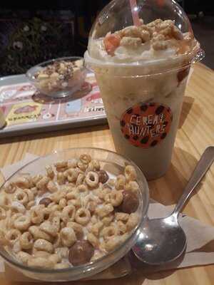 Cereal Hunters Carrer Del Consell