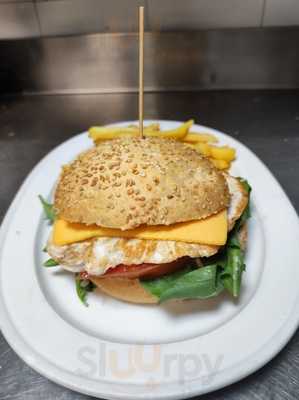 Cervecería Pizzería Campus