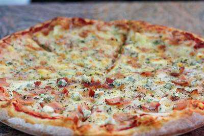 Milenium Bar Restaurante Pizzeria