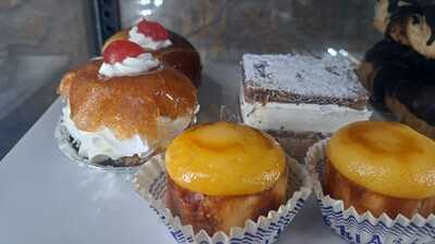 Bar Cafeteria Y Cerveceria Los Romeros