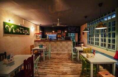 Vintage Café