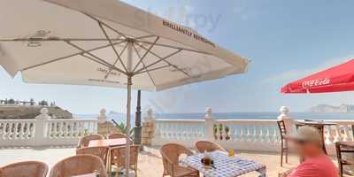 La Sirena Del Puerto