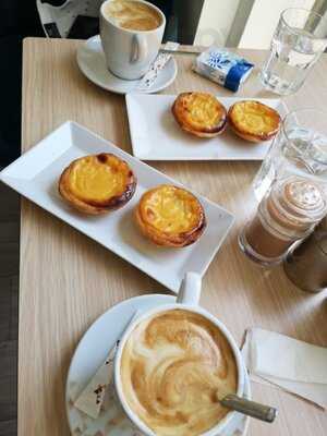 Amália's Portuguese Flavours