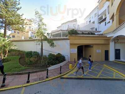 Taj Palace Indian Restaurant Cabopino