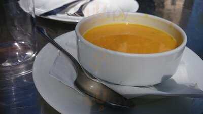 Yogi Bar Restaurante