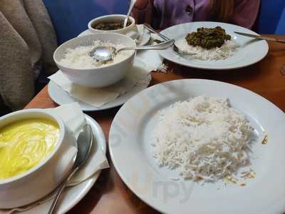 Yogi Bar Restaurante