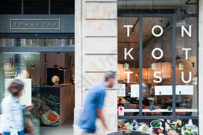 Tonkotsu Ramen & Asían Street Food