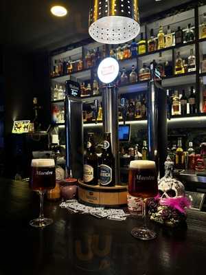 Delirium Vlc Lounge Bar