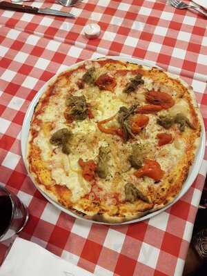 Pizzeria Canta Napoli