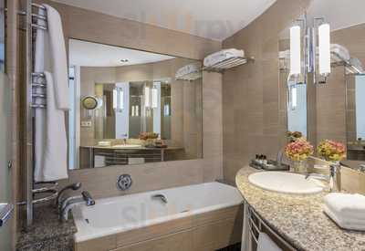 Polo - Hotel Rey Juan Carlos I