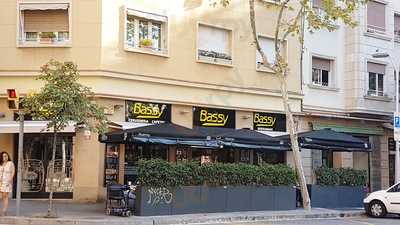 Snack Bar Bassy