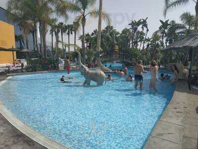 Camping Internacional La Marina