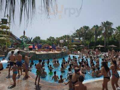 Camping Internacional La Marina