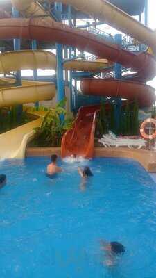 Camping Internacional La Marina