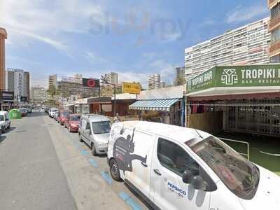 Kokona Restaurant & Lounge