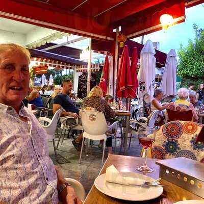 Restaurante Chino Internacional - 11