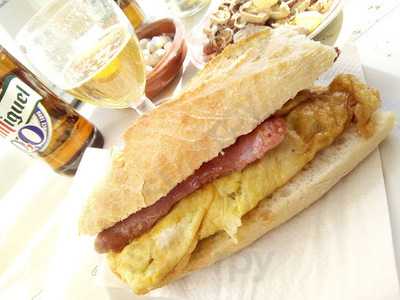 El Racó De Joan Cafetería Heladería