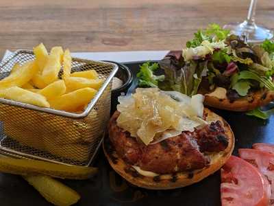 La Cueva De 1900 - Alarcón Luján, 1