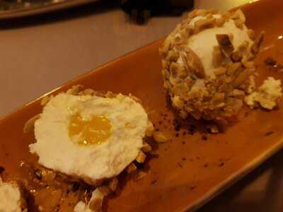 Vinomio Wine & Cheese