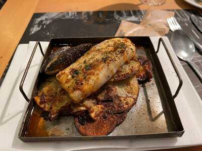 Moka Restaurant Cafeteria